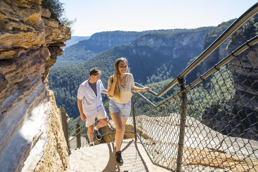 Sydney: Waterfall Bushwalk and Blue Mountain Sunset Day Trip - Wildlife, Guide Style, and the Stories That Make It Click