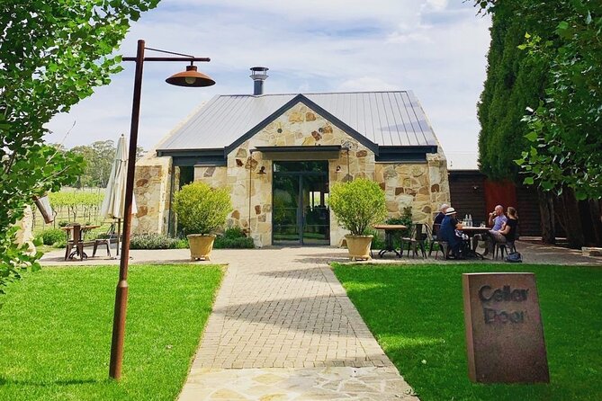Waves Waterfalls and Wineries Full-Day Southern Highlands Private Tour - Georgian-era town feel, then winery lunch with wine pairing